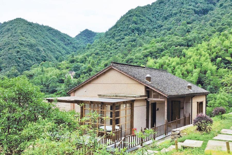 There are five beautiful drunk parent-child hostels in Zhejiang, including large swimming pool and starry sky room, which are v