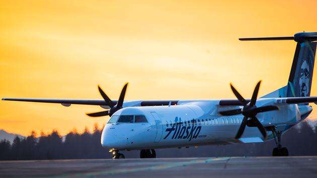 Alaska Airlines Bans Passengers After Harassing Flight Crew
